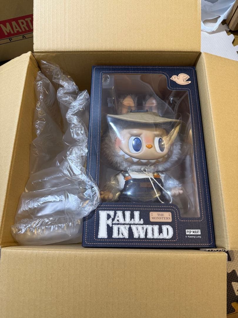 ポップマート LABUBU THE MONSTERS FALL IN WILD
