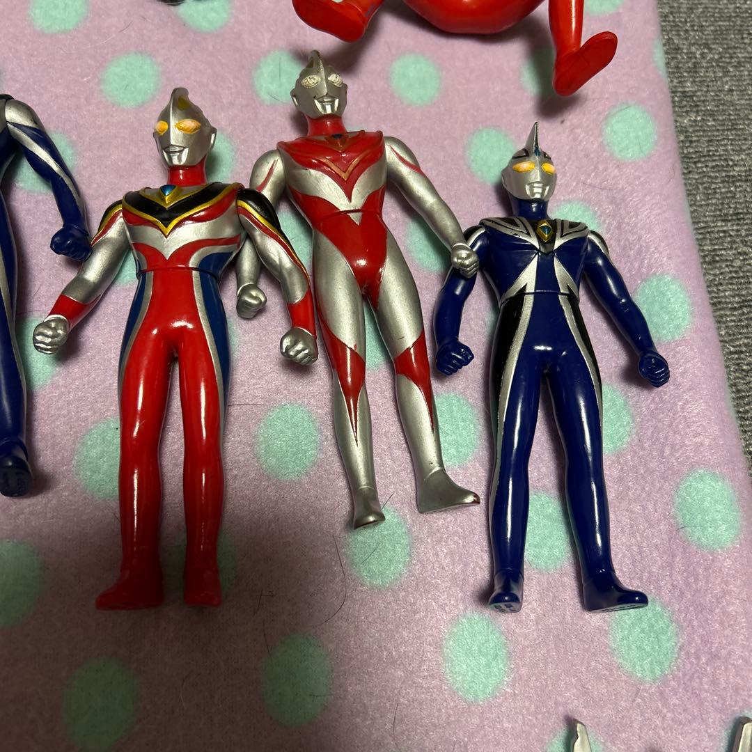 ウルトラマンフィギュアセット 約33体