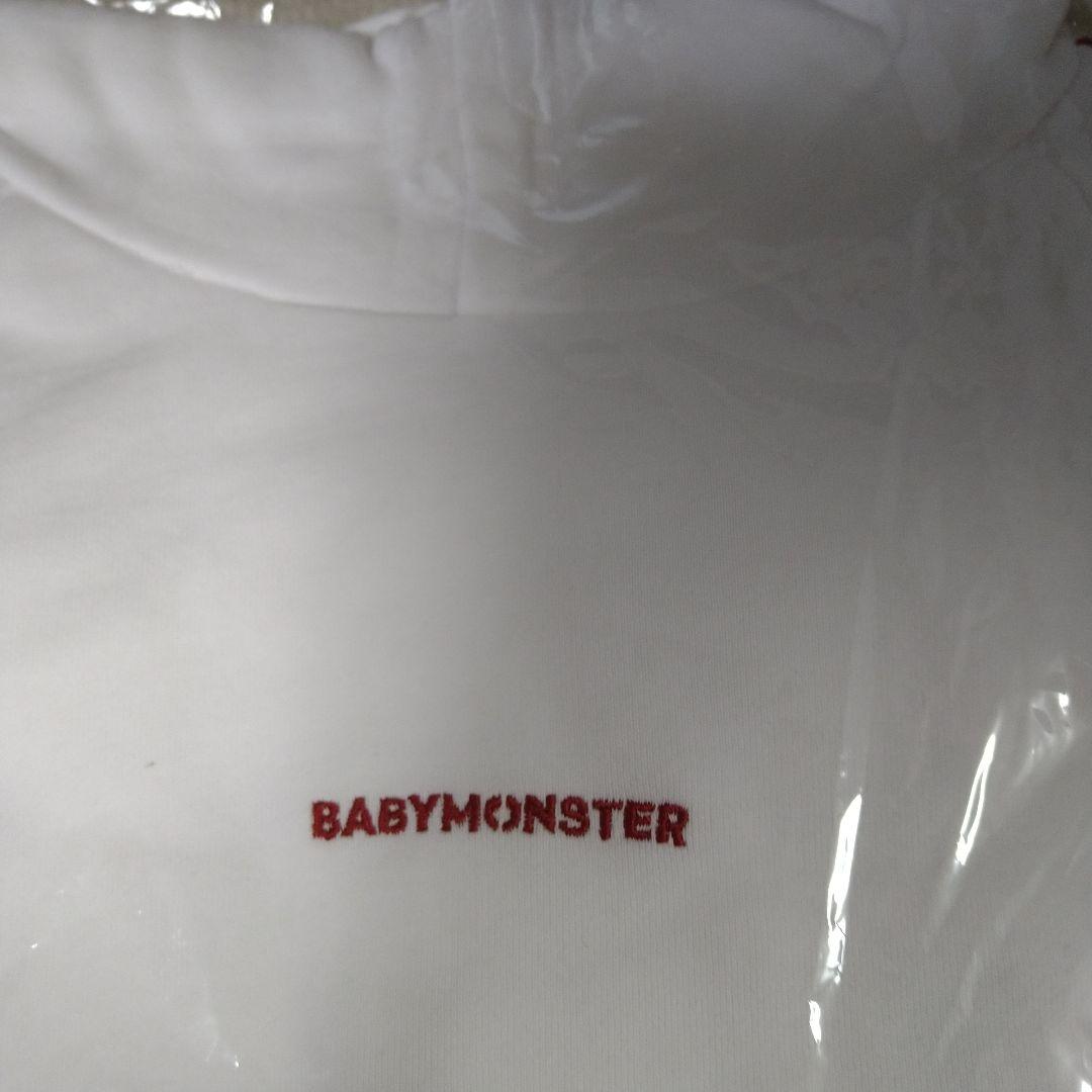 BABYMONSTER　モンスターフーディー　WHITE Short
