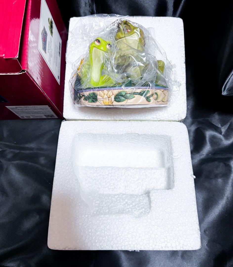 ディズニー　トラディション　プリンセスと魔法のキス　ティアナ　ナヴィーン　置物