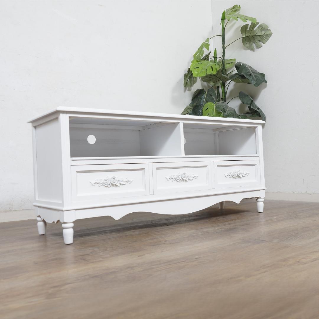 リピーター割【新品】フレンチシック　テレビ台 プリンセス　リビングボード