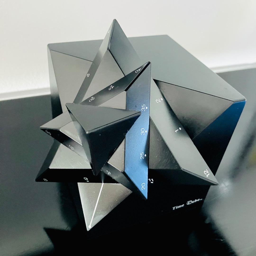 【4D Design inc. 】タイムキューブ 置き時計 ポストモダン