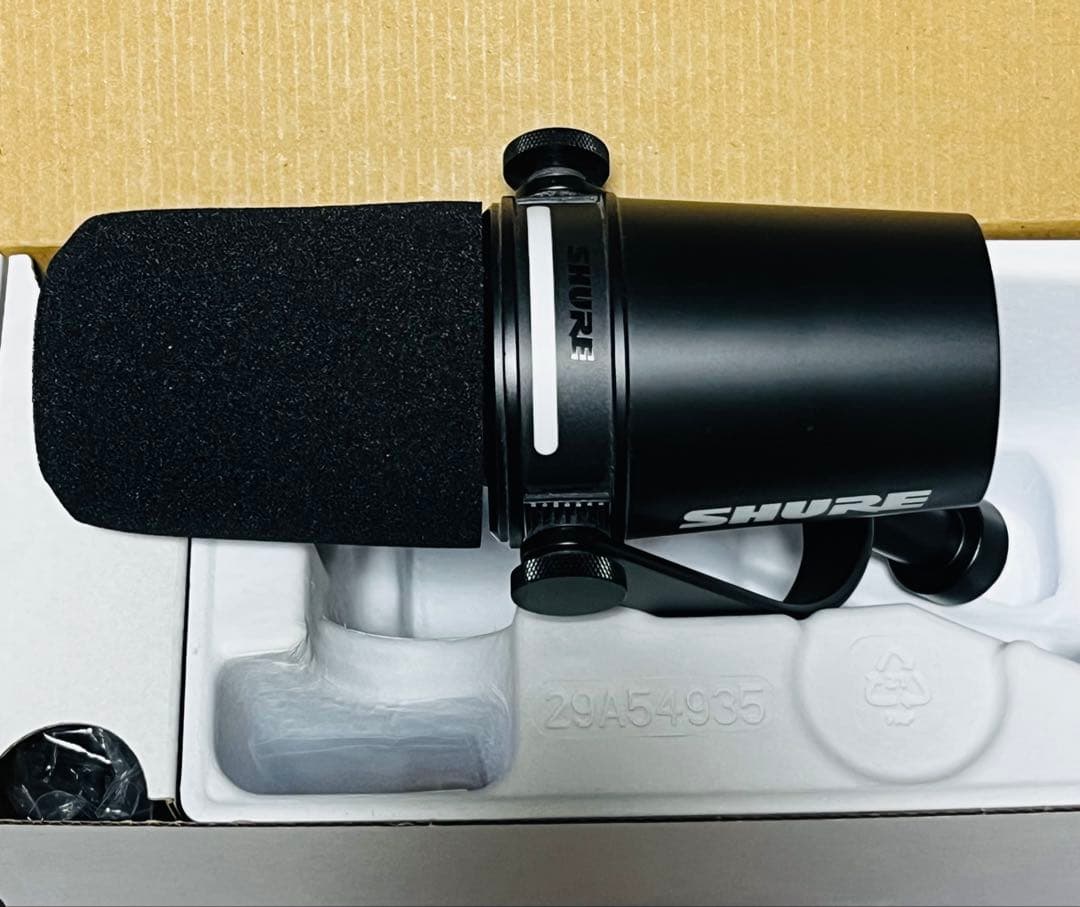 SHURE MV7+-K-J ポッドキャストマイクロホン（ブラック）