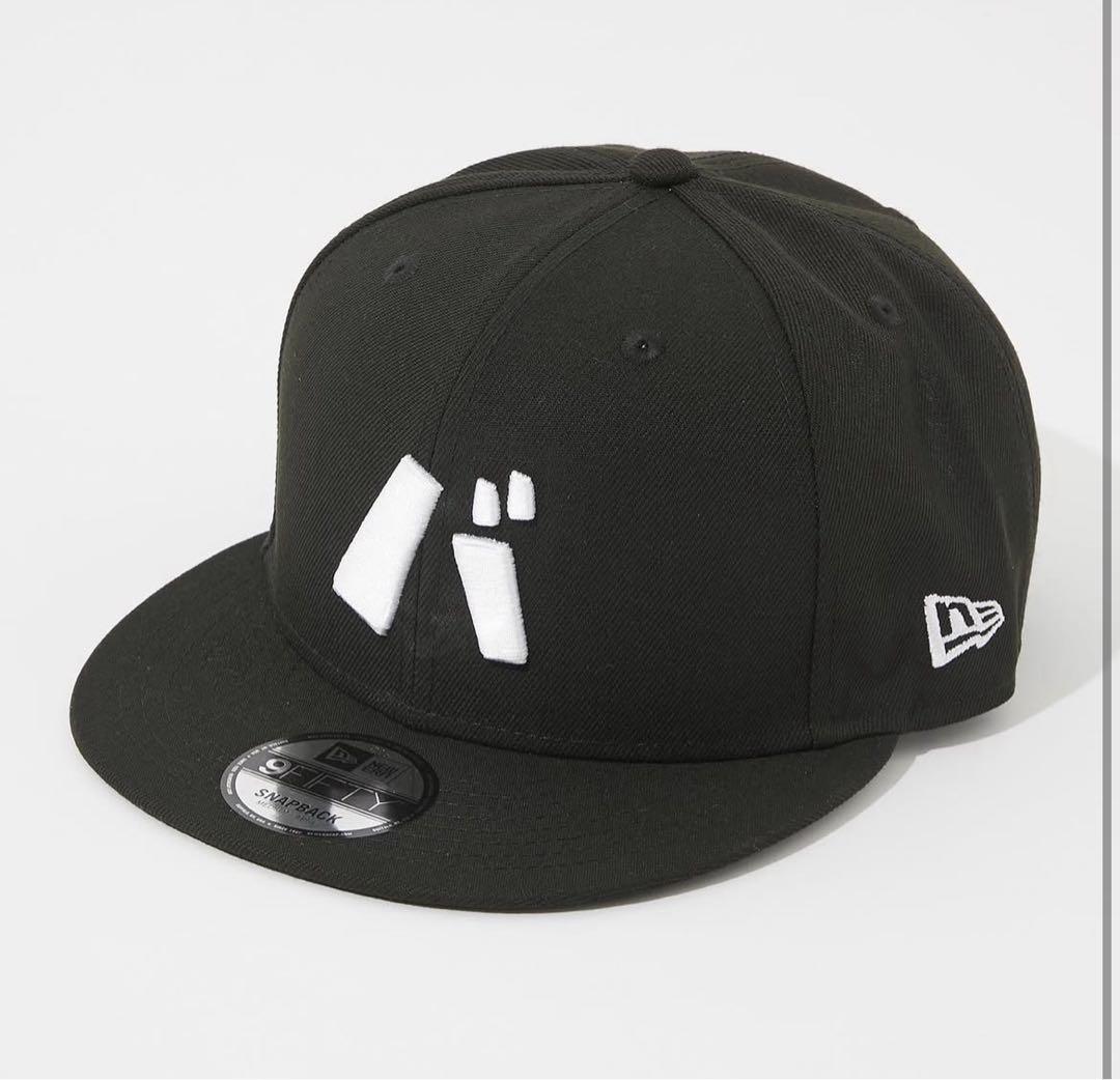 New Era 黒 スナップバックキャップ