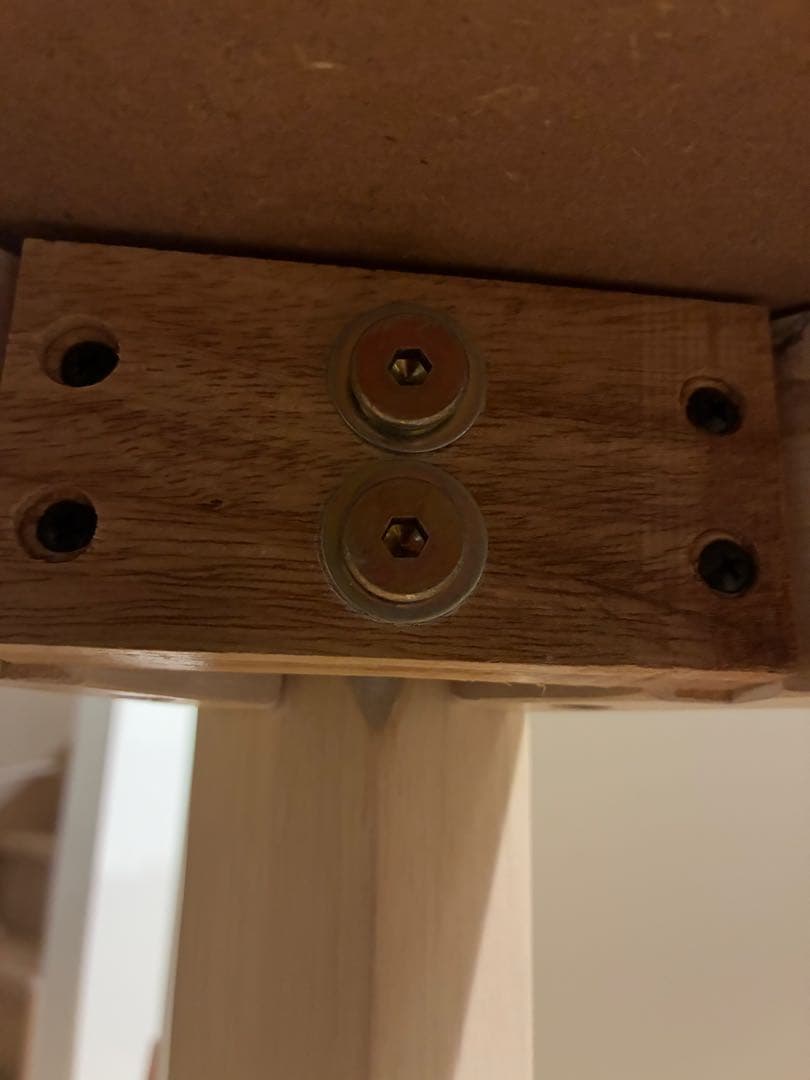 【大幅値引き・10月まで】LOWYA ダイニングテーブル 幅140cm