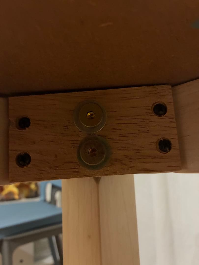 【大幅値引き・10月まで】LOWYA ダイニングテーブル 幅140cm