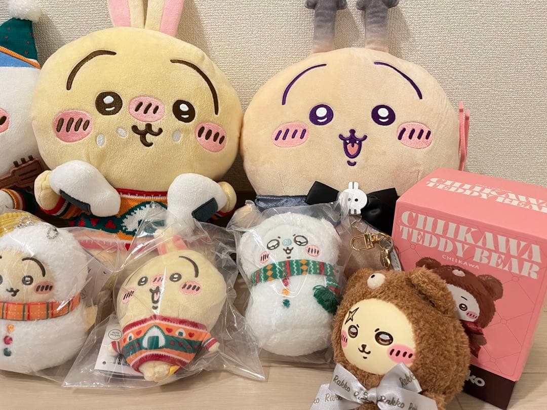 ちいかわ　エニマイくじ　マリメッコ他9種詰め合わせ