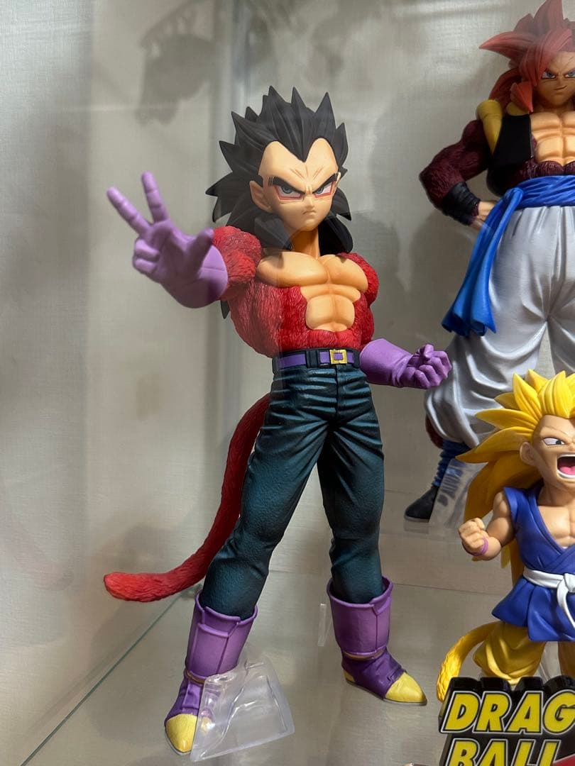 ドラゴンボールTHE GREATEST SAIYANスーパサイヤ人4 3体セット