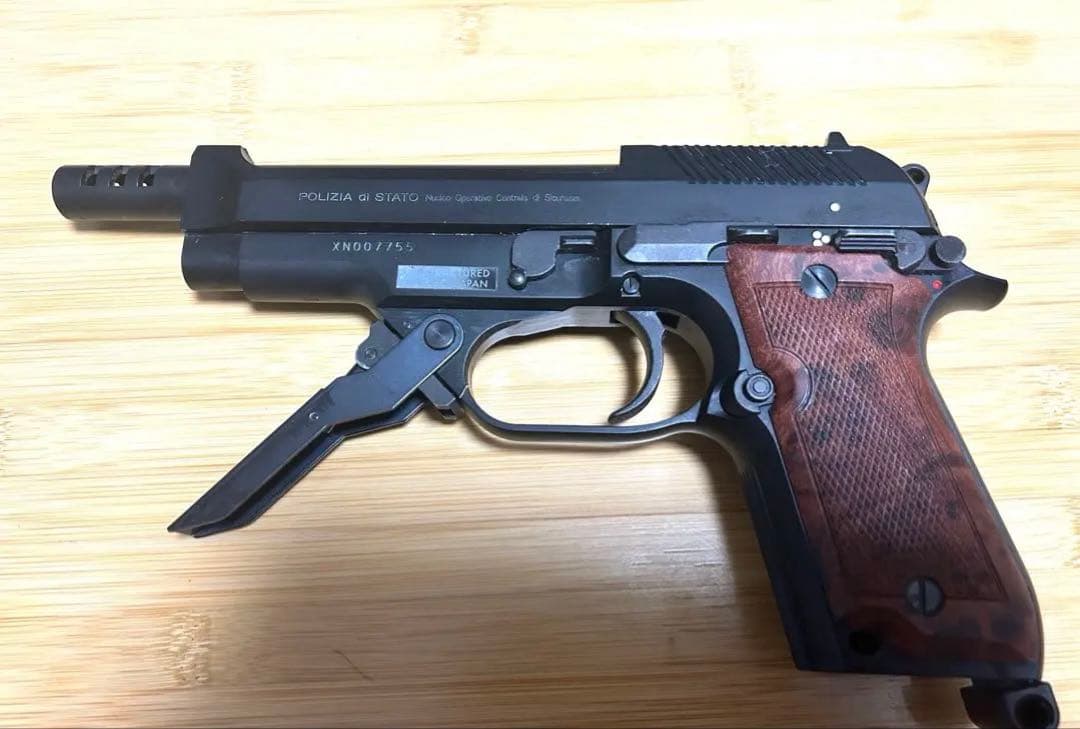 【カメレオンショップ】KSC M93R II ガスガン