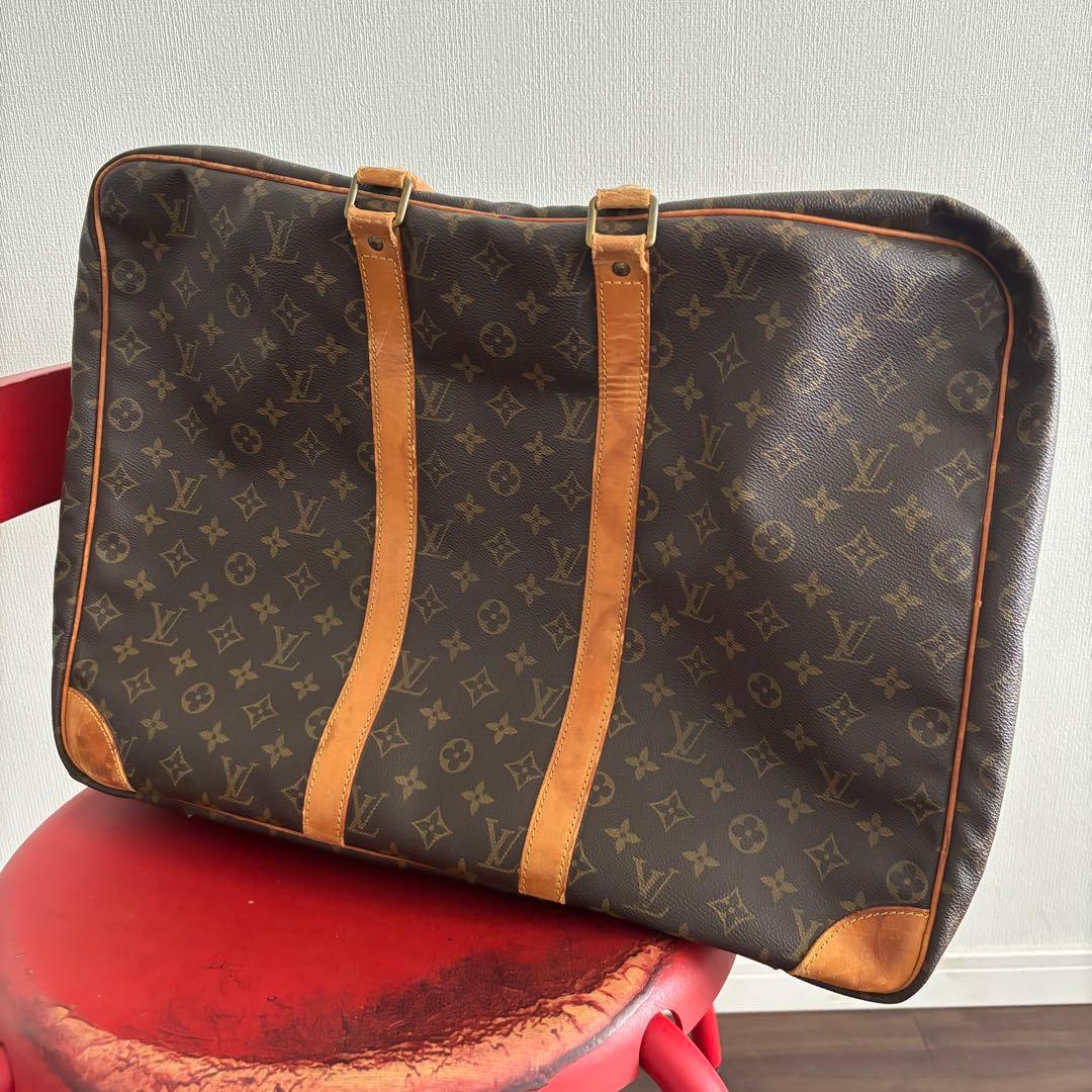 ルイヴィトン LOUIS VUITTON LV シリウス 50 モノグラムバッグ