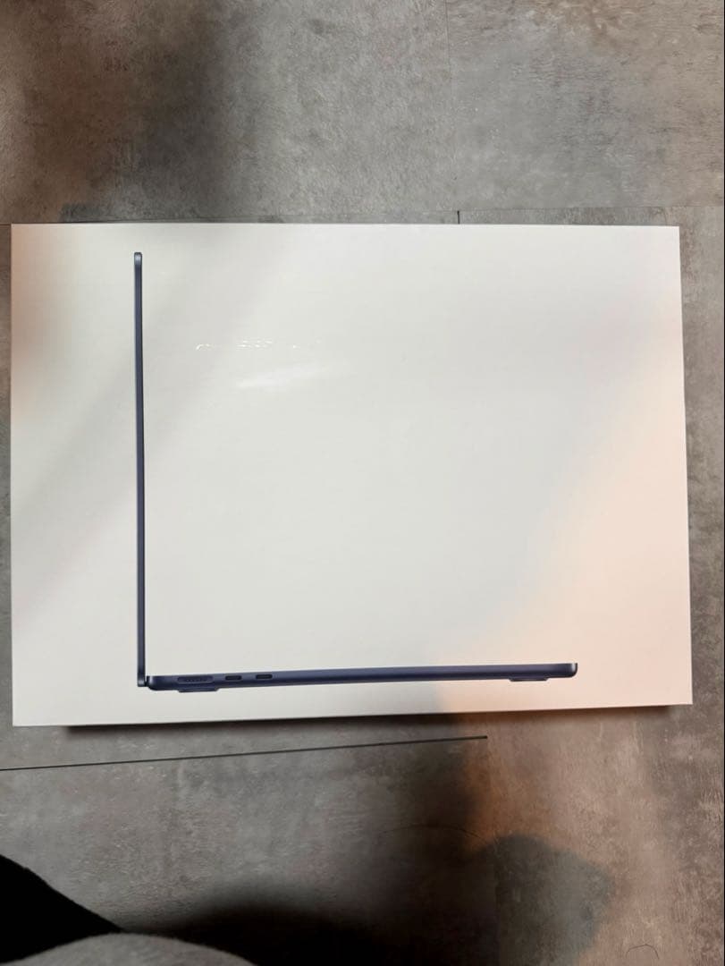 MacBook Air 13インチ M4チップ 256GB