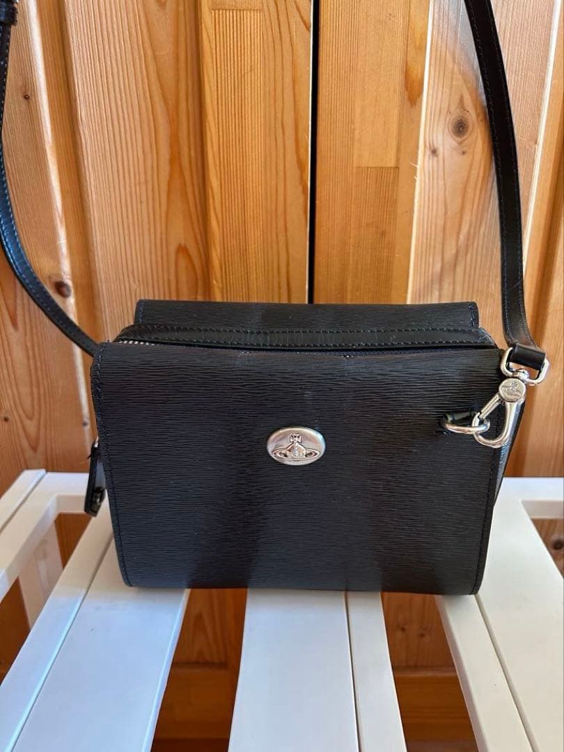 VivienneWestwoodショルダーバッグ　NEW ADVAN 袋入り