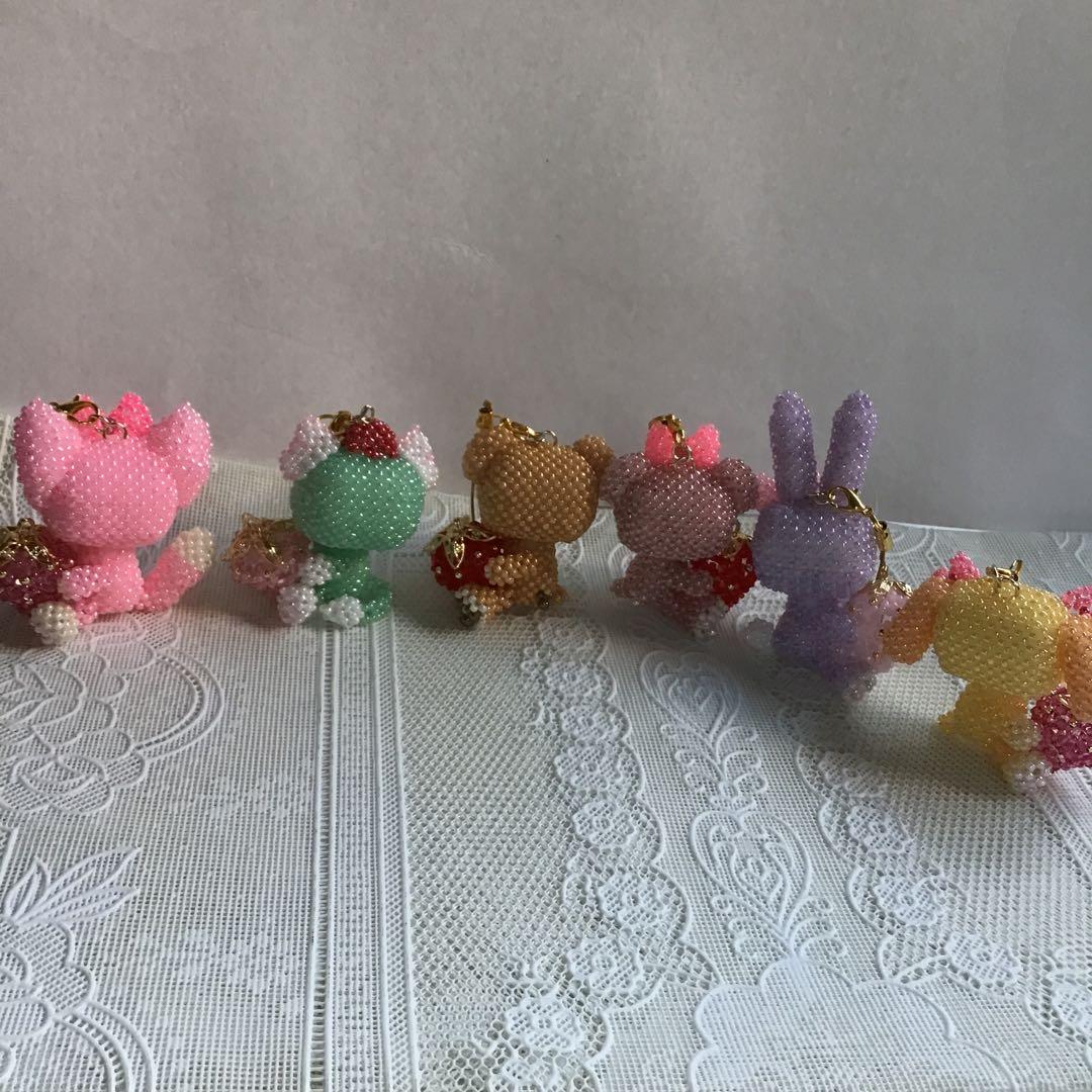 ビーズ完成品　ストラップ