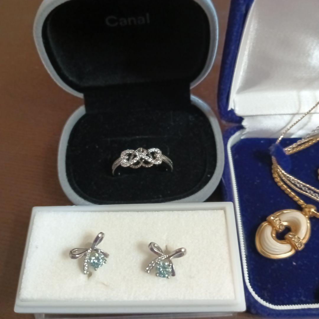 遺品整理アクセサリー纏め K18ガーネットトップ、モアナサイトピアスSilver