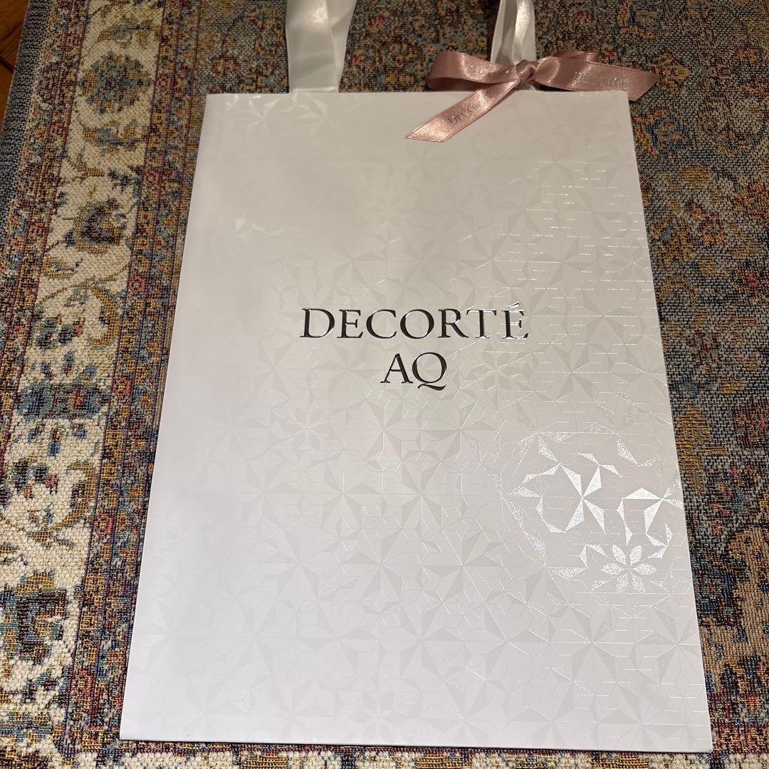 ショップ袋2枚付き コスメデコルテ AQブライト ラディアンスコフレ II