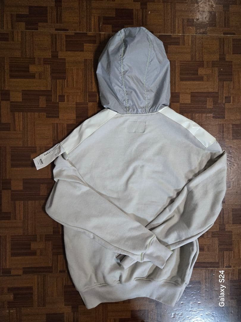 ☆Vaundy　 BUDOKAN〝深呼吸‘’　限定フーディー