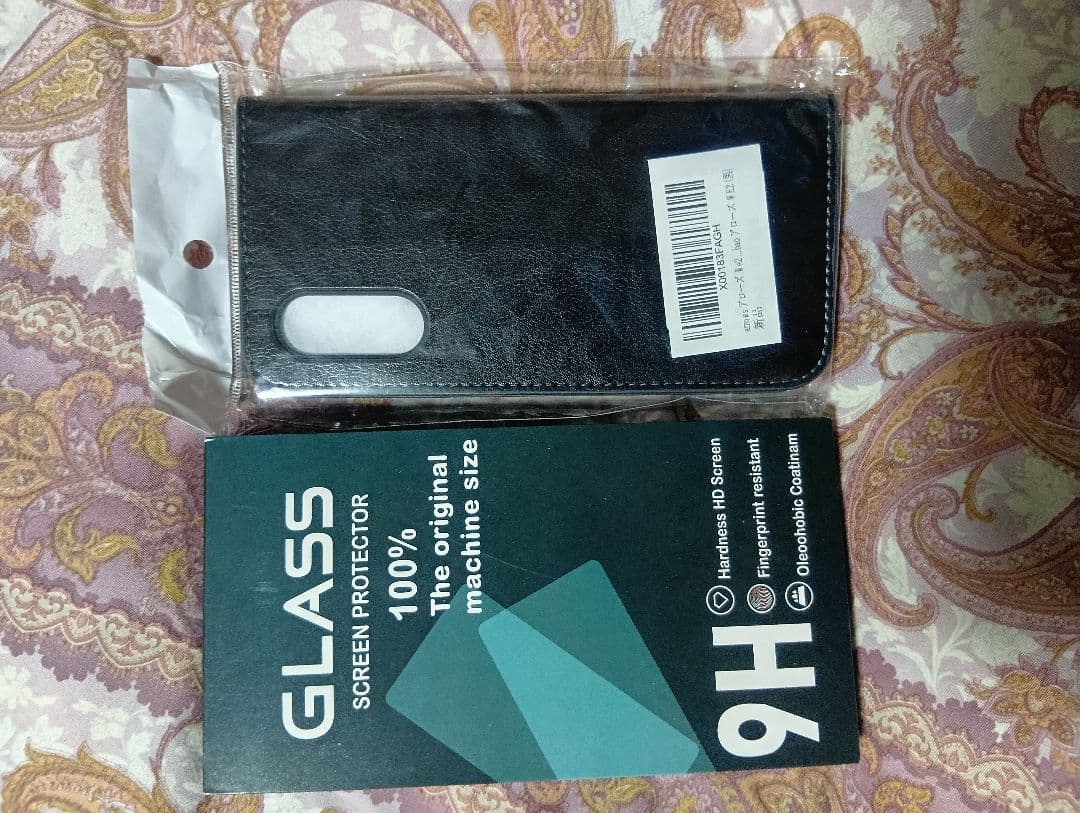 arrows We2 本体　おまけ 本革未使用の手帳型カバー予備のガラスフィルム