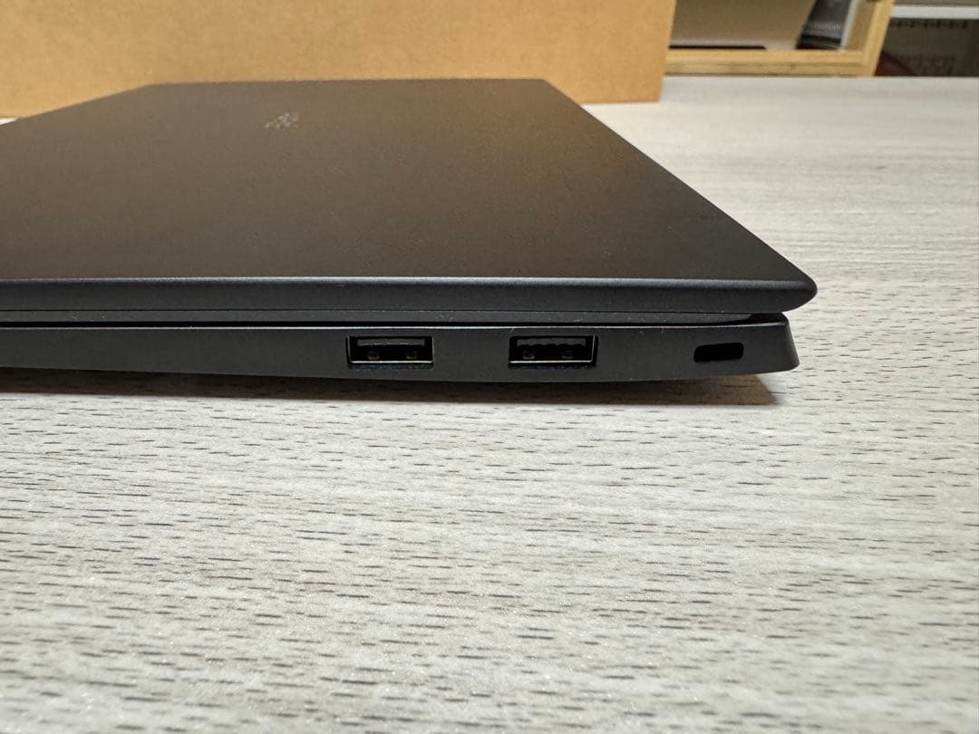 LG gram 14 超軽量1.1kg 16GB Ultra 5 225H