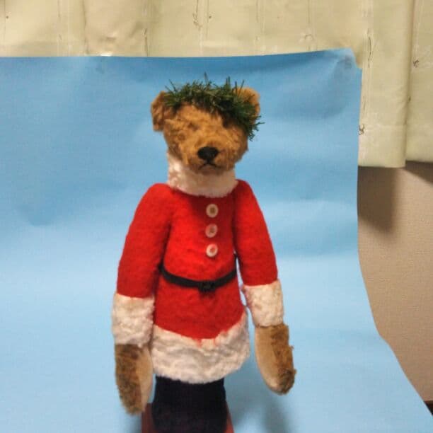 オールドサンタ、レッドテディベア