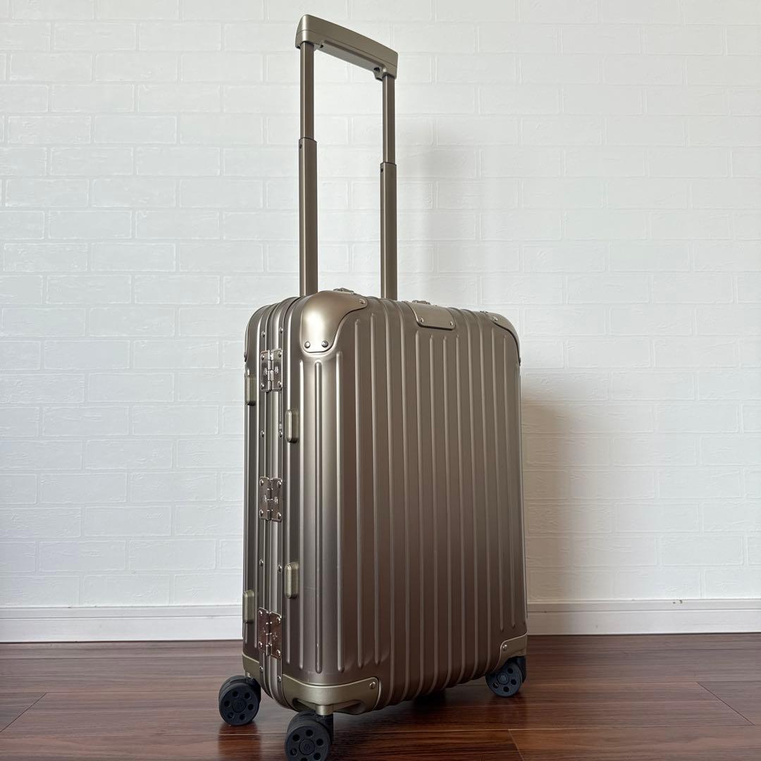 【正規品_使用6回】RIMOWA Original キャビンS ゴールド