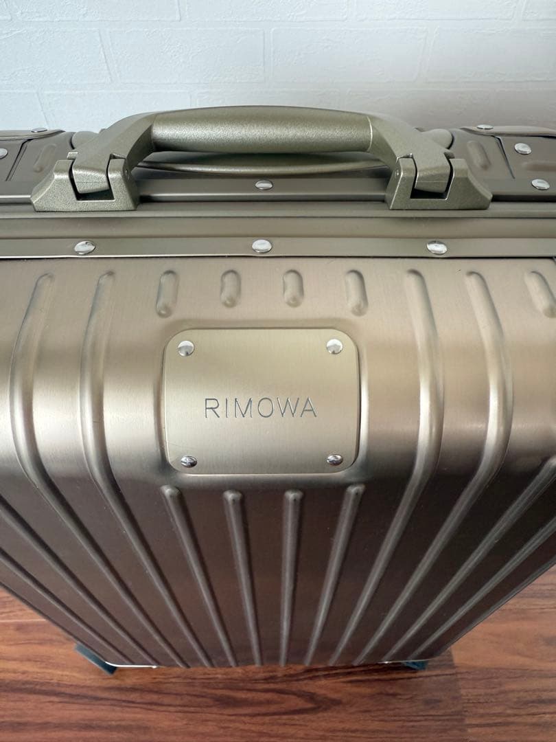 【正規品_使用6回】RIMOWA Original キャビンS ゴールド