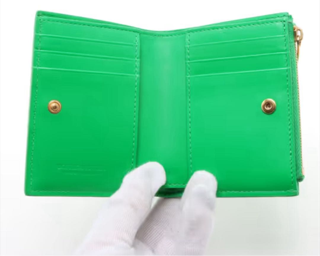 【美品】Bottega Veneta パラキート 二つ折り財布