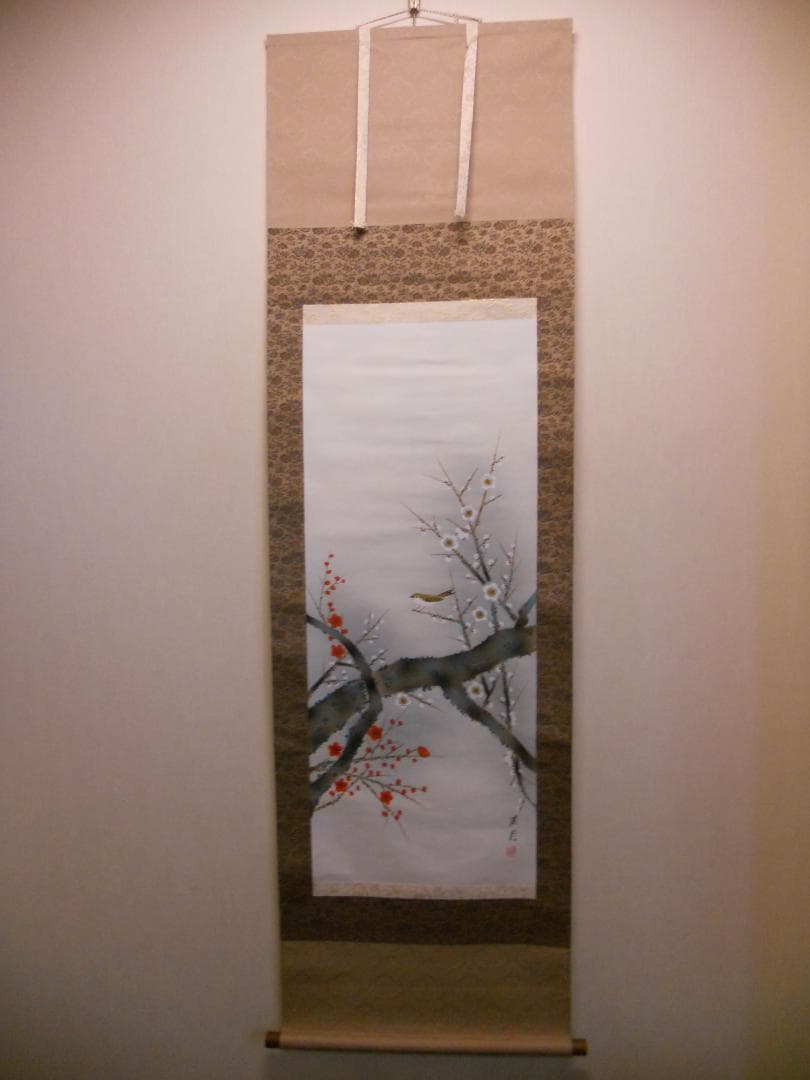 掛け軸 渓月 梅に鶯 絹本 希少 軸装 茶道具 掛軸 美品 です。