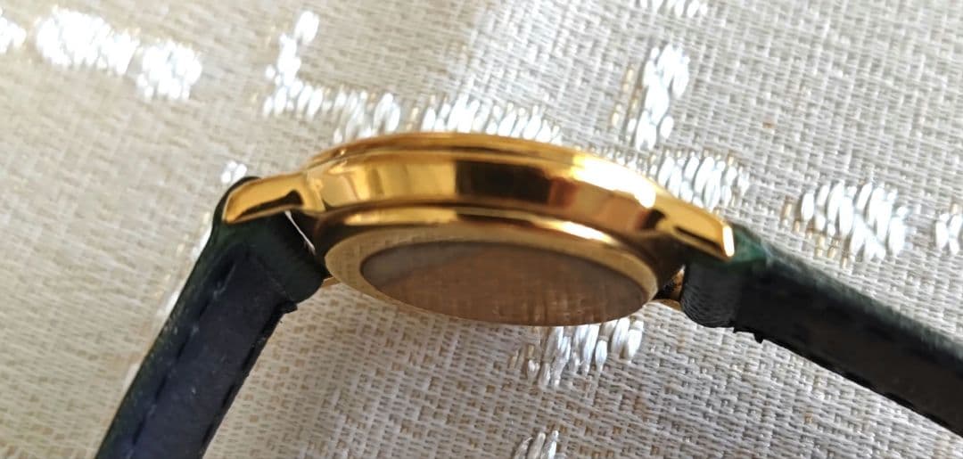 【正規品】GUCCI　グッチ　バンビ　レディース　腕時計