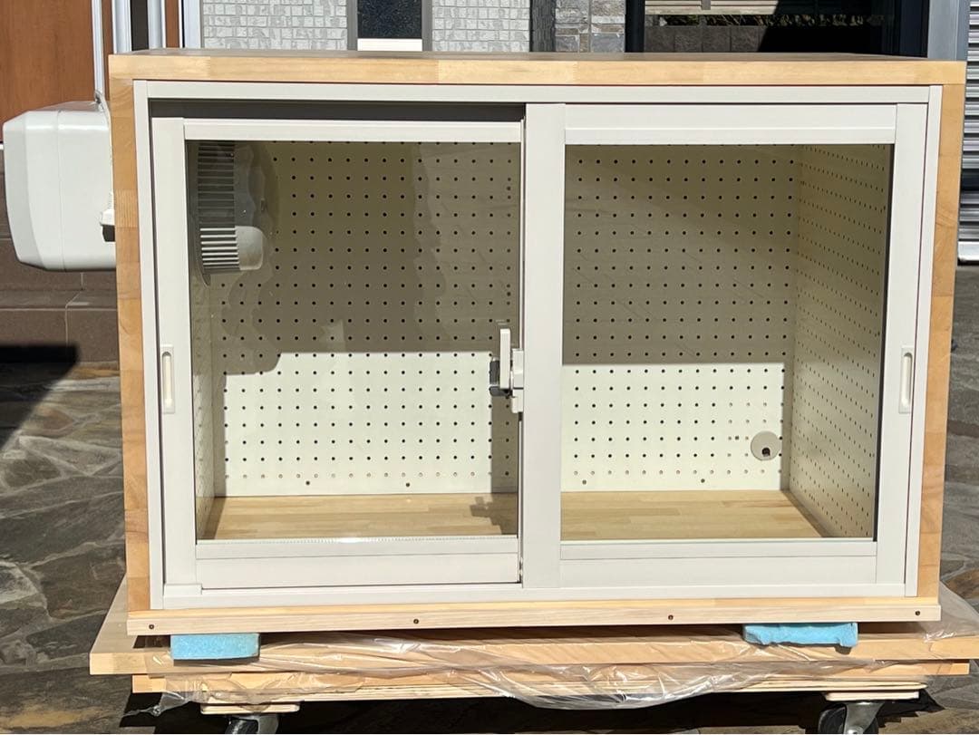 新品未使用　防音犬小屋　犬　子犬　小型犬　ワンちゃん　防音ケージ　木製ケージ