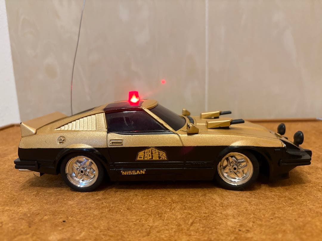 【走ります、光ります】西部警察スーパーZラジコン