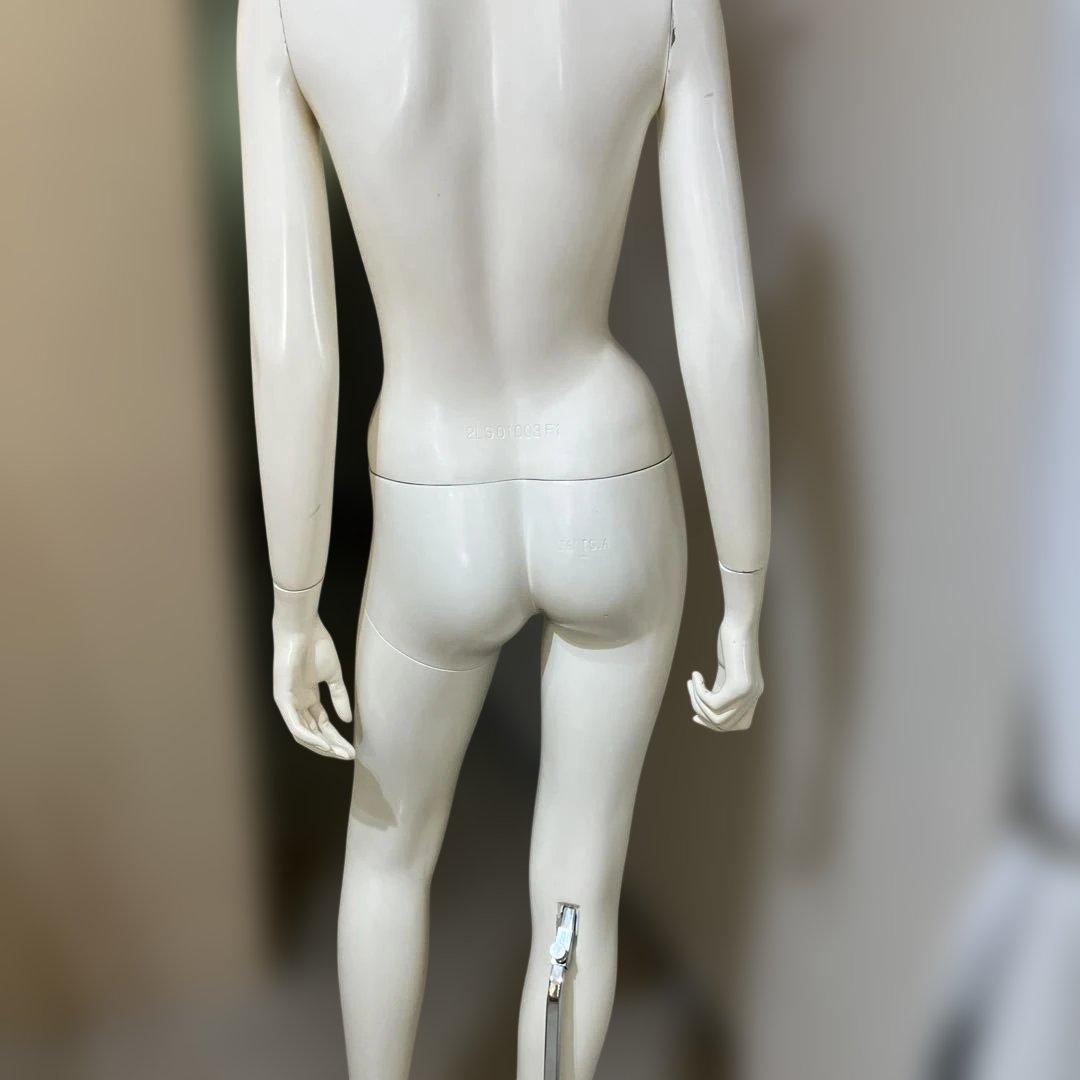 女性マネキン ホワイト プラスチック製