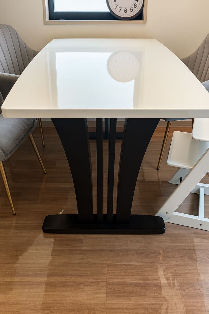 【ニトリ】 ダイニングテーブル ラグーンHD150