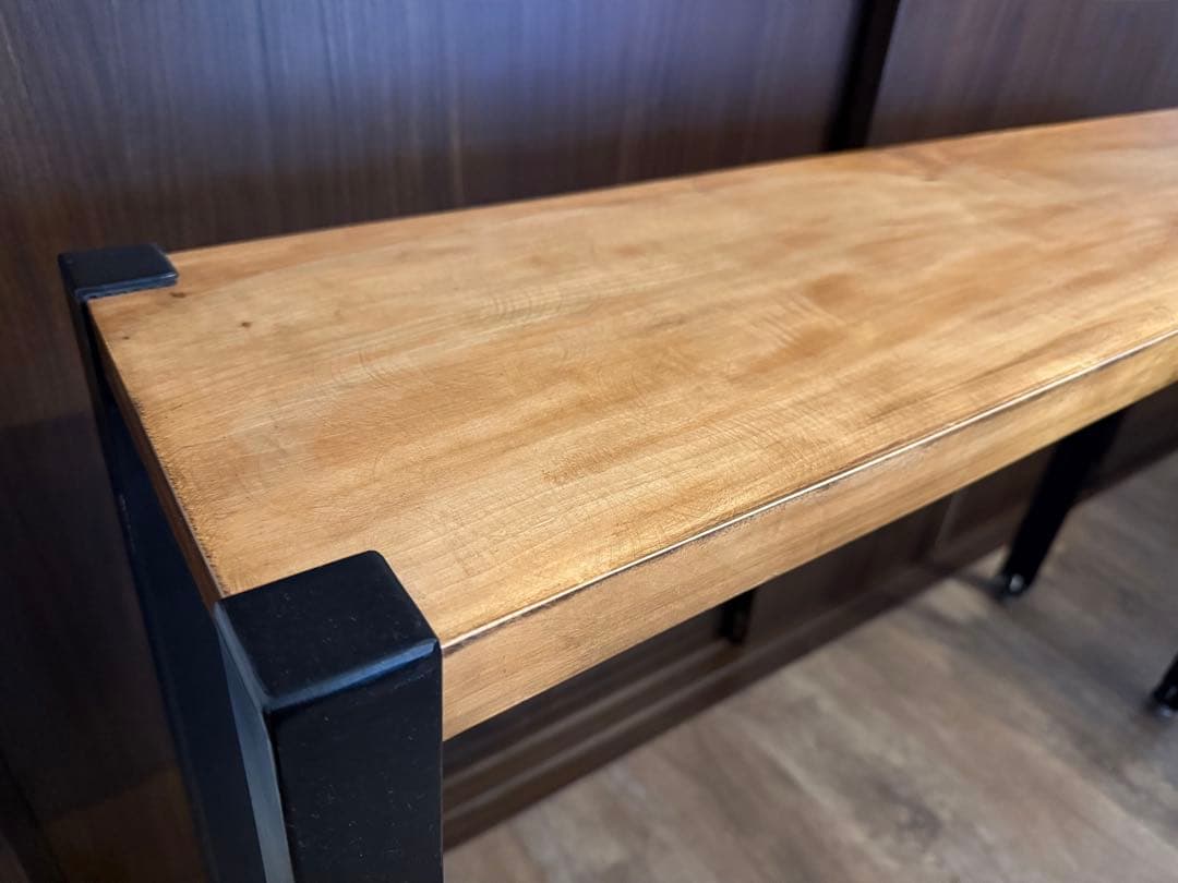 アイアン脚ウッドサイドテーブル　無垢材