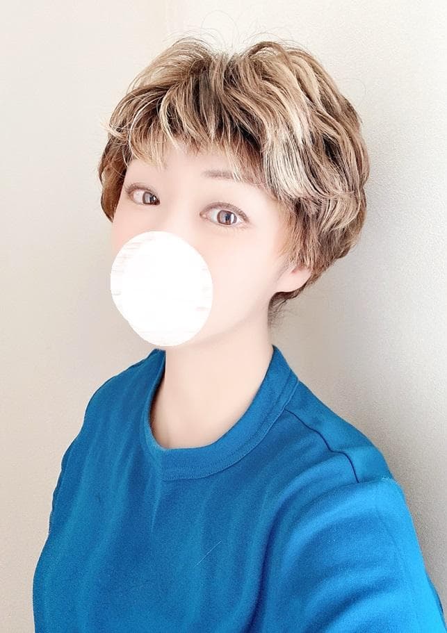 パープルプル　フォンテーヌ　VALAN　人毛MIX　グラデーションショート