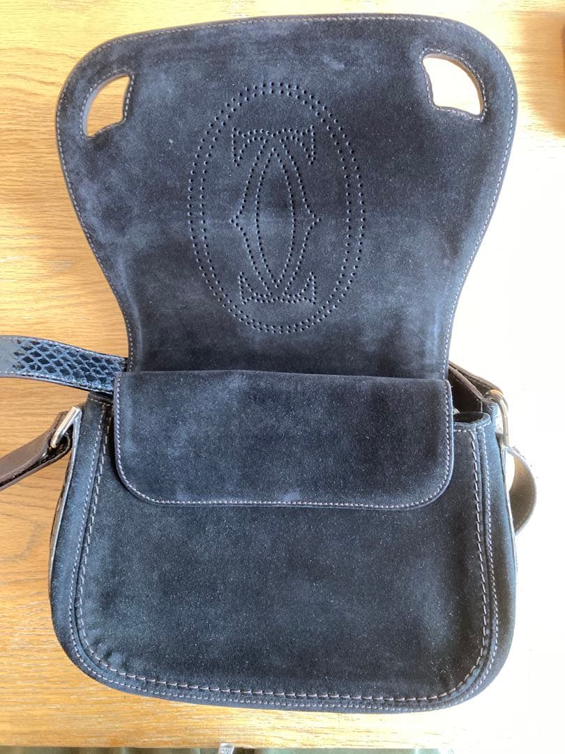 カルティエ　ショルダーバッグ