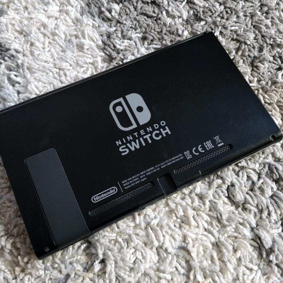 Nintendo Switch グレー Joy-Con不良 元箱付き