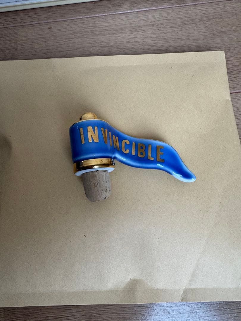 未開栓 LARSEN ラーセン コニャック INVINCIBLE 陶器ボトル