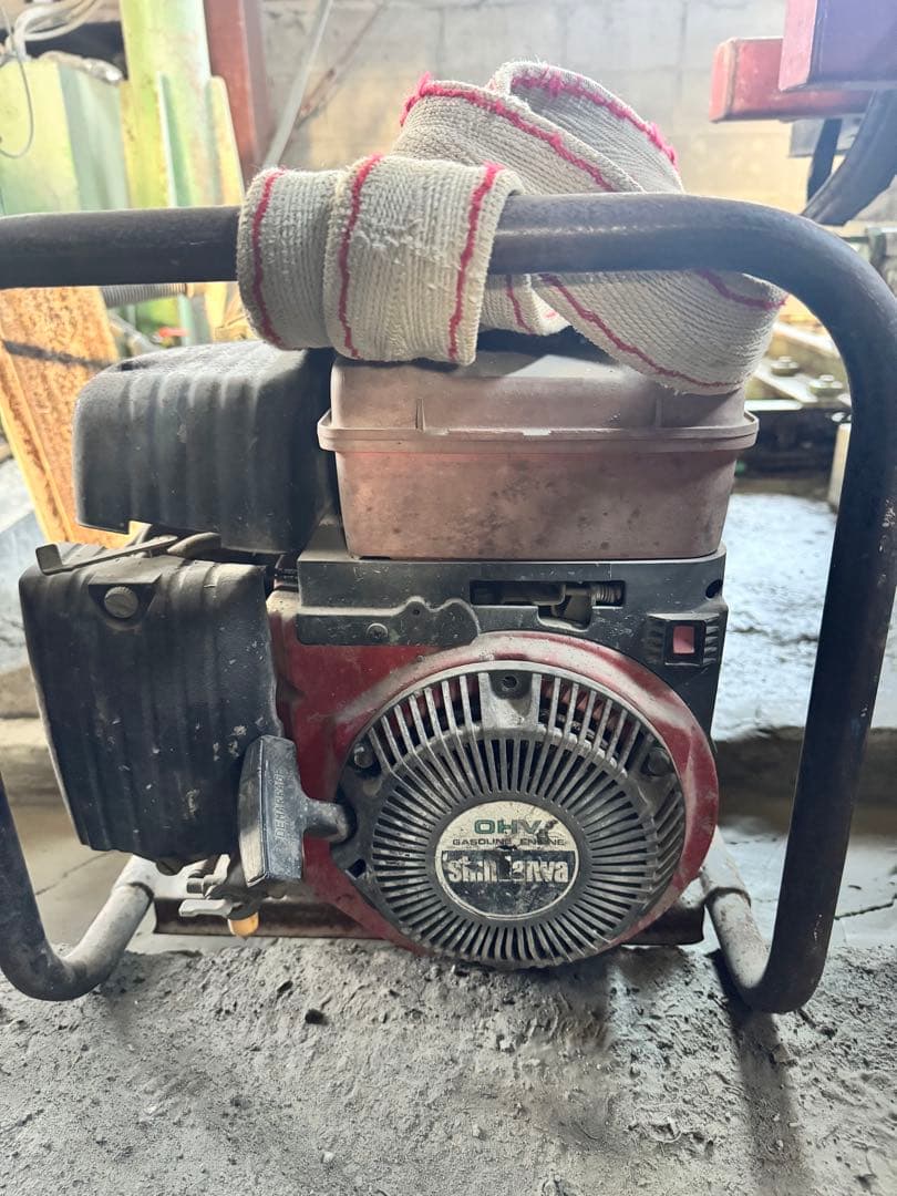 新ダイワ　発電機