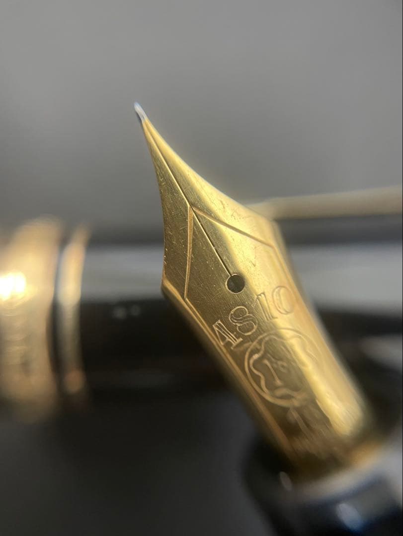 モンブラン　万年筆　146 マイスターシュテュック 18C全金ペン先　吸入式