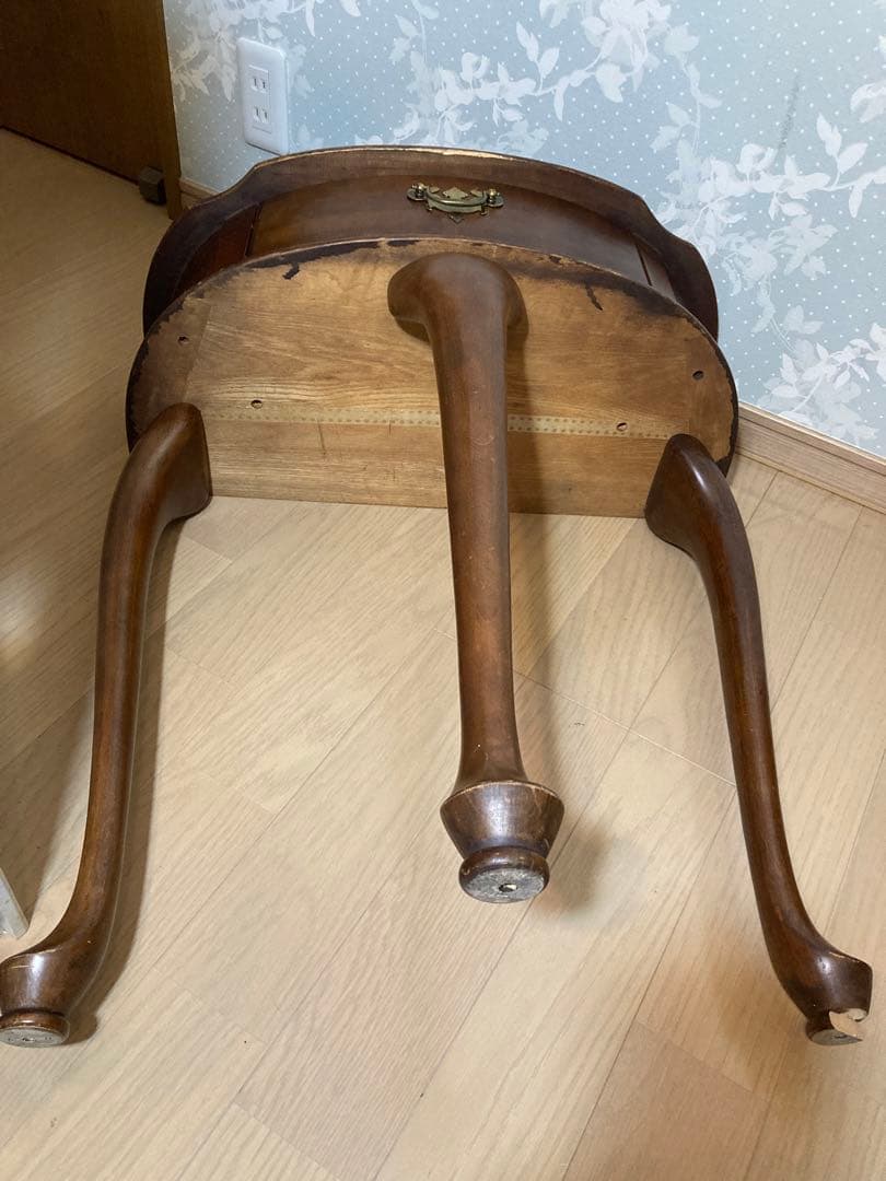 アンティーク コンソールテーブル　飾り棚　猫足　猫脚