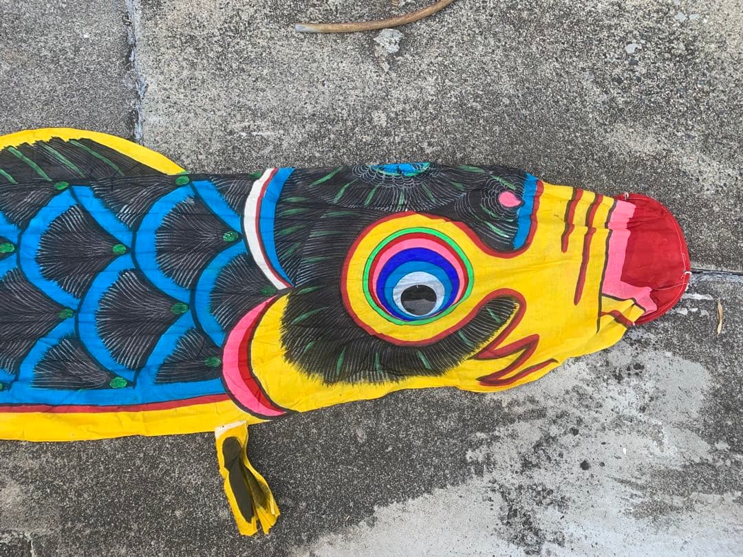 古い鯉のぼり　手描き染め　木綿100% 柿渋染めリメイク　古布