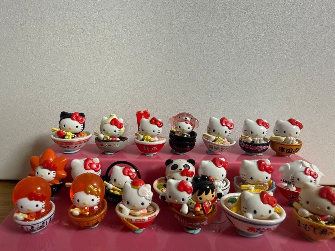 ハローキティ　ご当地キティ　ストラップ　まとめ売り　21点セット