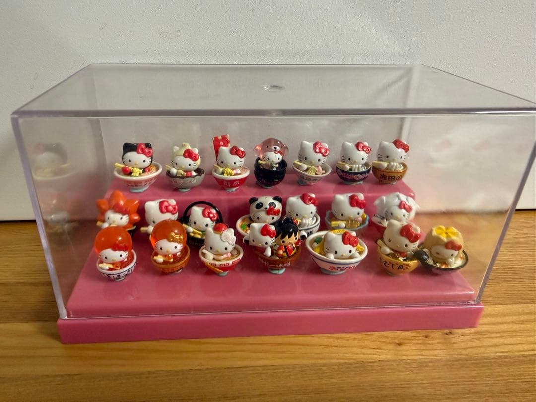 ハローキティ　ご当地キティ　ストラップ　まとめ売り　21点セット