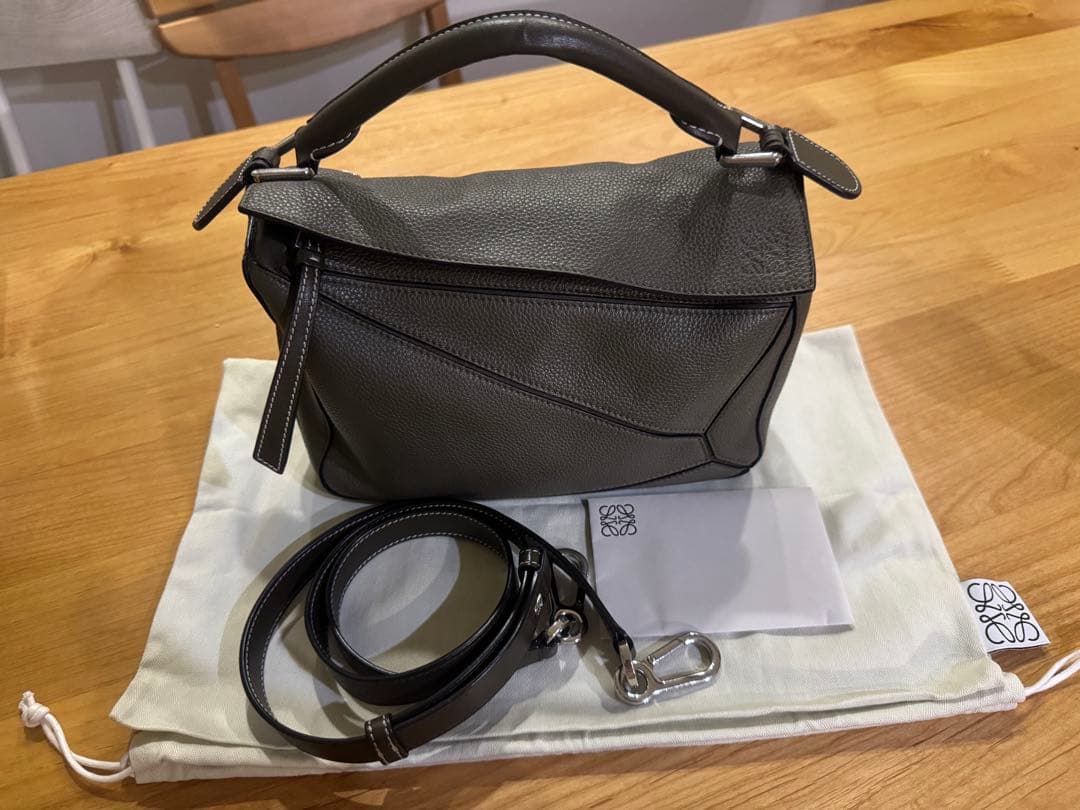 LOEWE ショルダーバッグ　パズル　ミニ