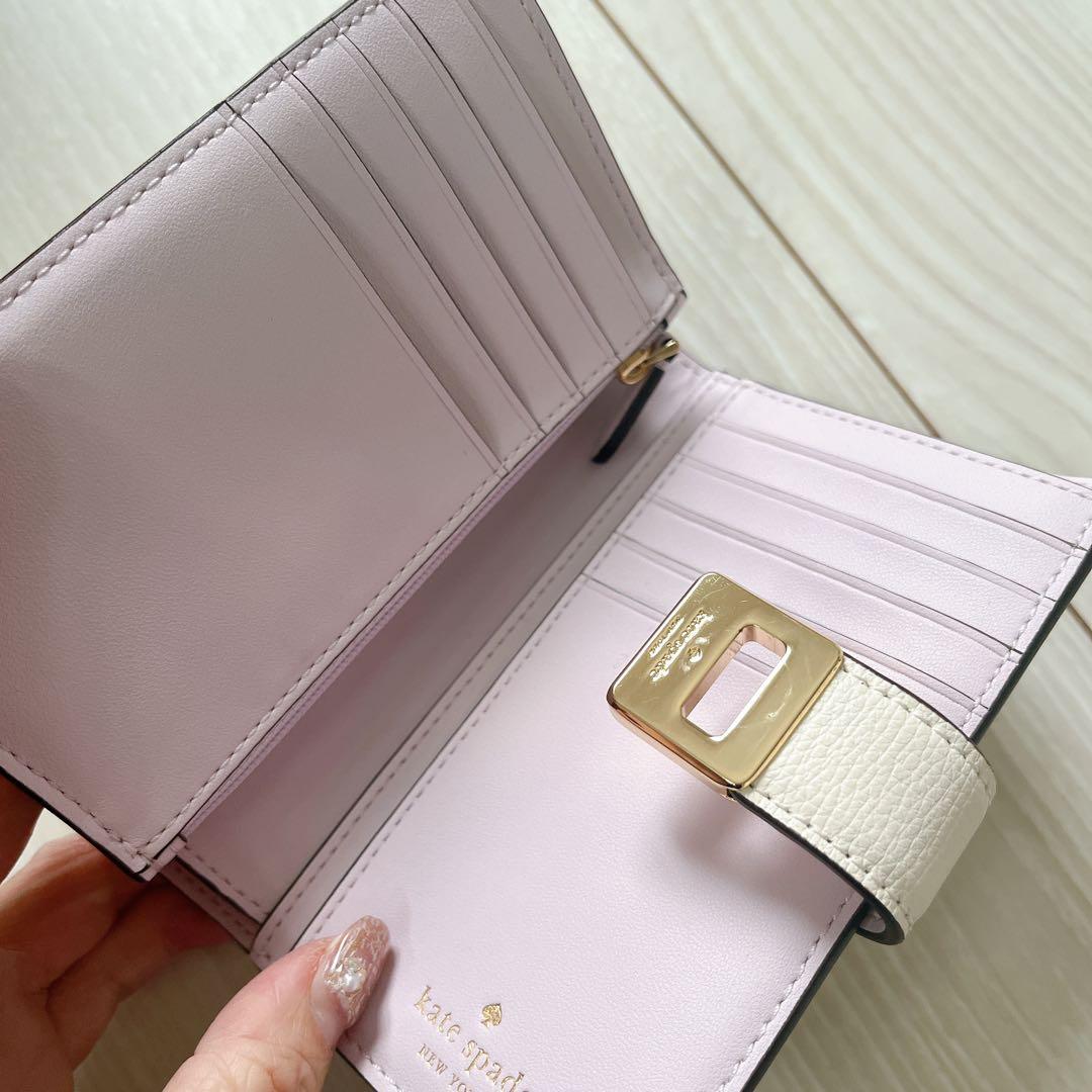 Kate Spade バタフライ&フローラルカットワーク財布 ケイトスペード