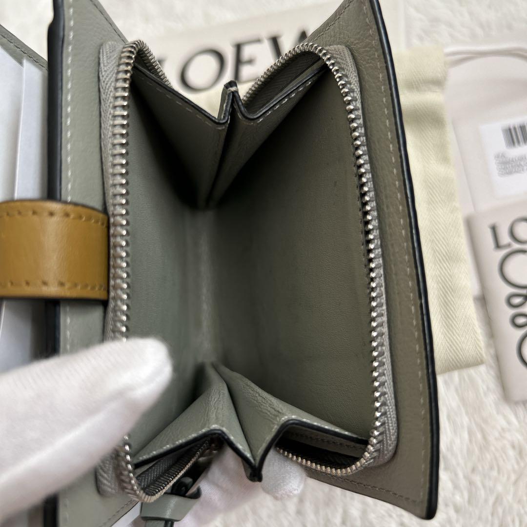 【美品】ロエベ コンパクトジップウォレット　二つ折り財布 LOEWE