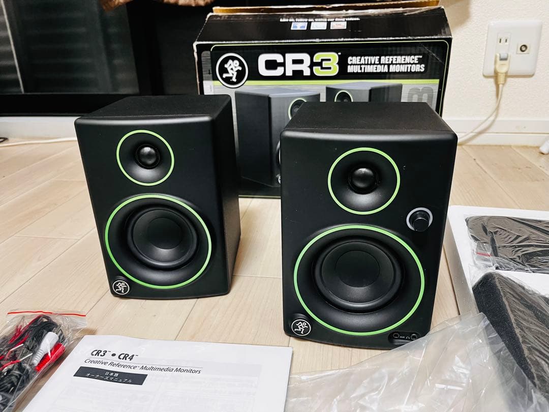 MACKIE CR3 モニタースピーカー