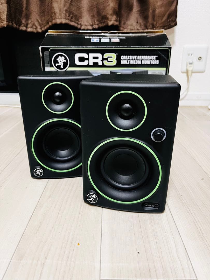 MACKIE CR3 モニタースピーカー