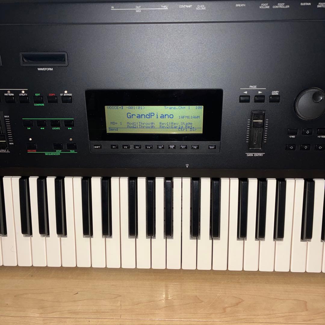 動作品　YAMAHA SY77 シンセサイザー　名機