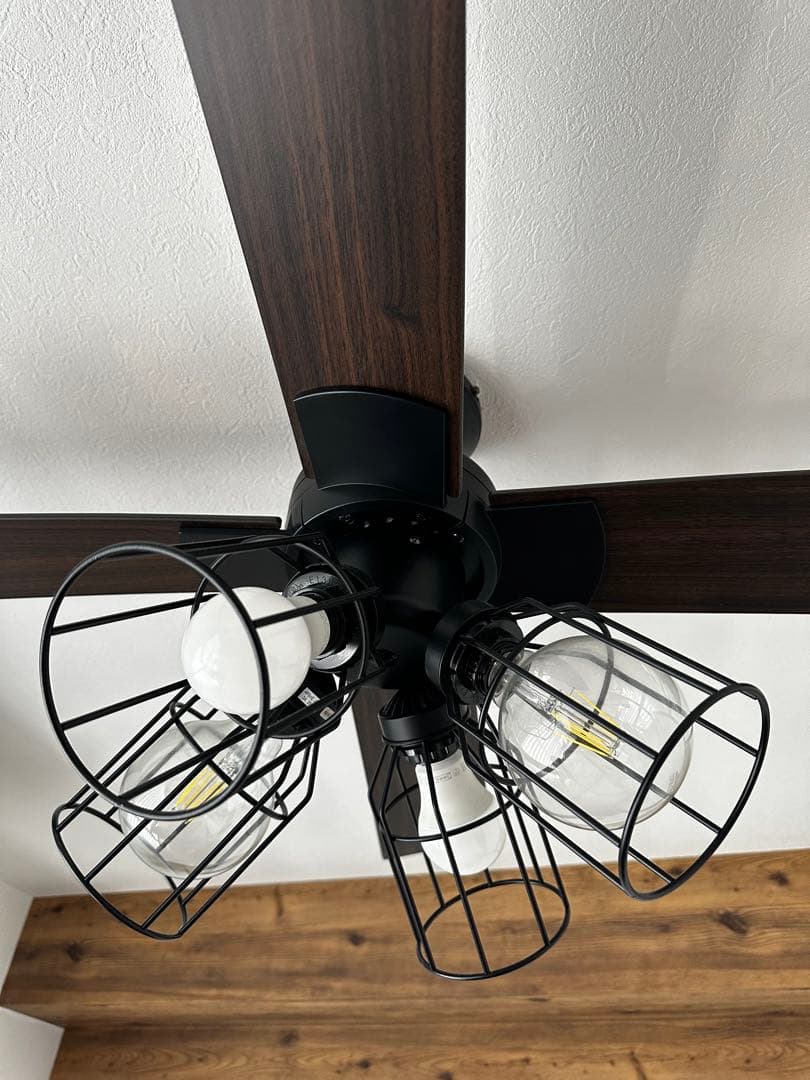 シーリングファンライト 4灯